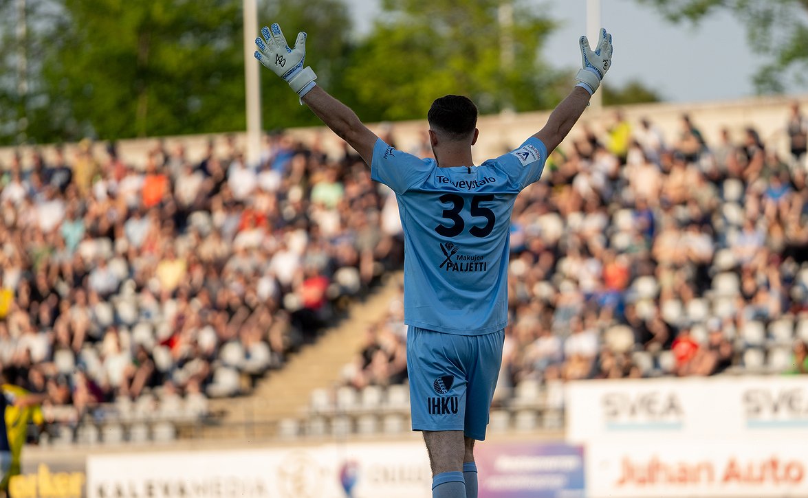 AC Oululle kauden avausvoitto (AC Oulu-HJK 1-0)