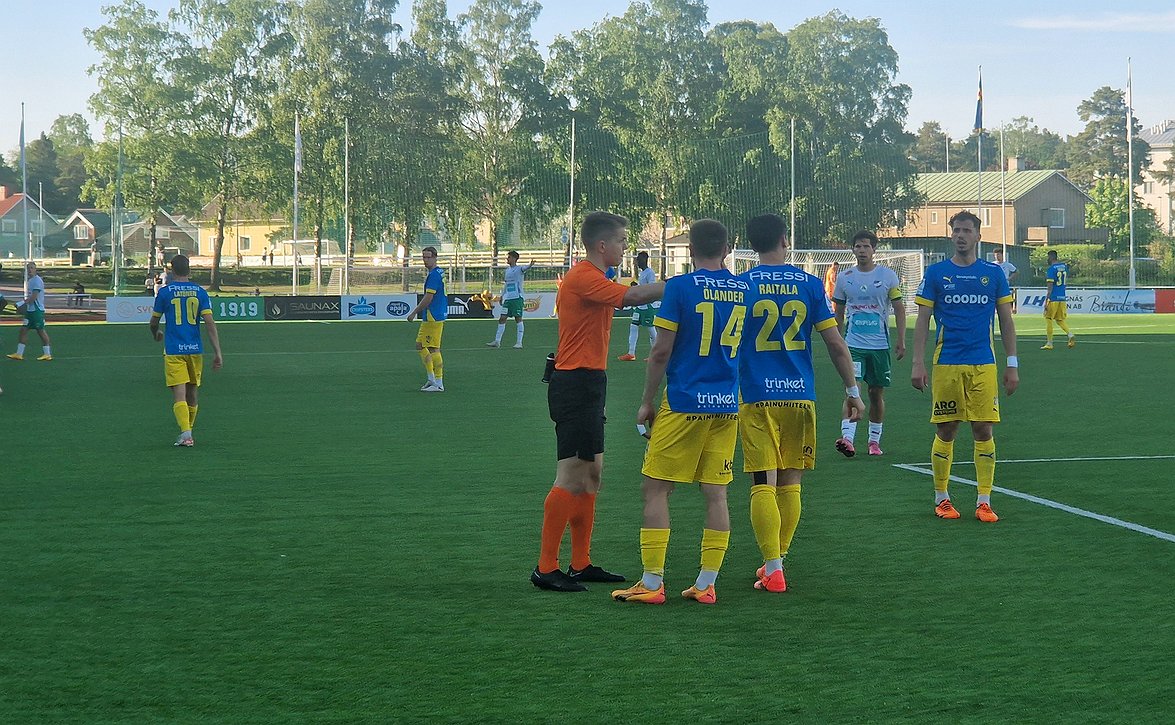 Pistejako Maarianhaminassa (IFK Mariehamn-Gnistan 1-1)