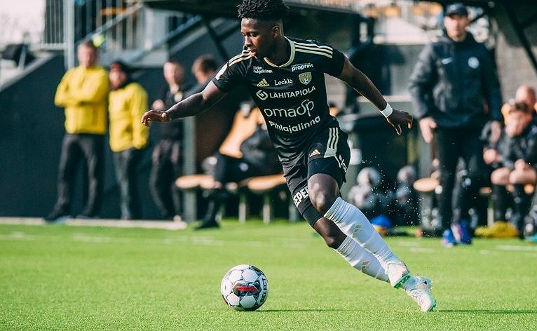 Kingsley Ofori jättää SJK:n - sopimus purettu